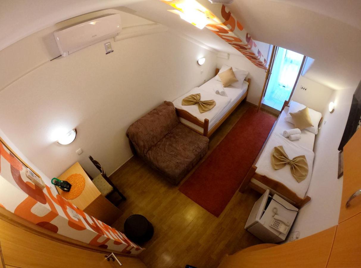 Hotel Bokeljski Dvori Kotor Exteriör bild
